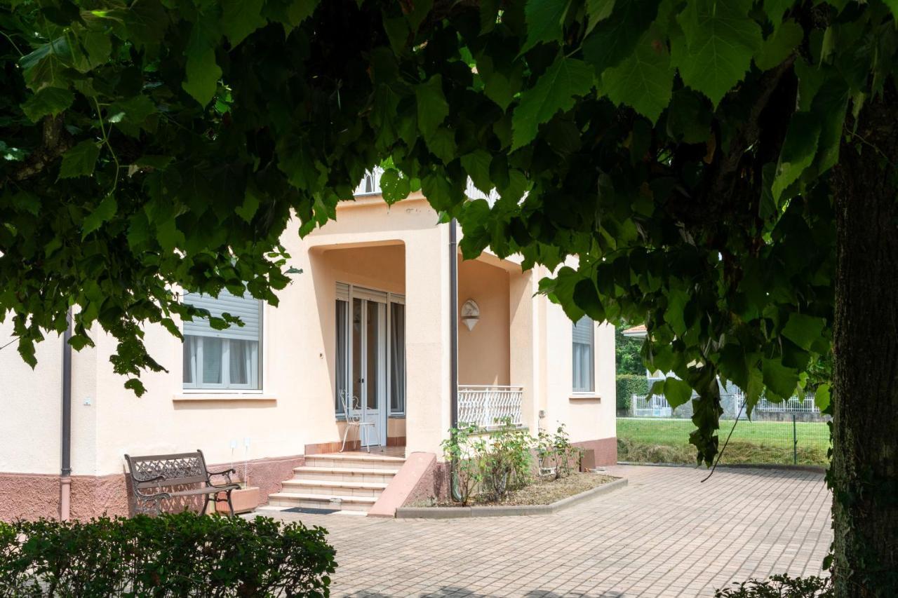 Maison Cecile Appartamento In Villa. Host Marianna Aglie Экстерьер фото